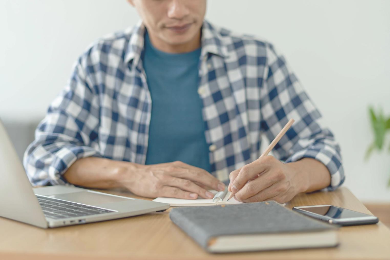 Practical application of budget psychology principles in everyday financial planning